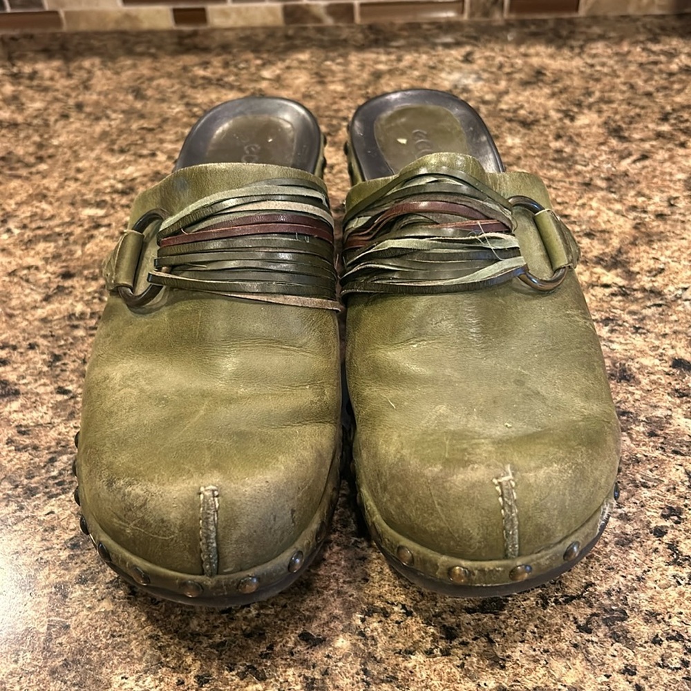 Ecco Clogs